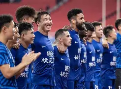 包含武汉三镇训练开放日；转会期豪取连胜引欢呼；欧联在即；资深球员宣示担当的词条-华体会网址